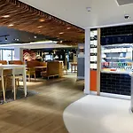 Holiday Inn London Brentford Lock By Ihg