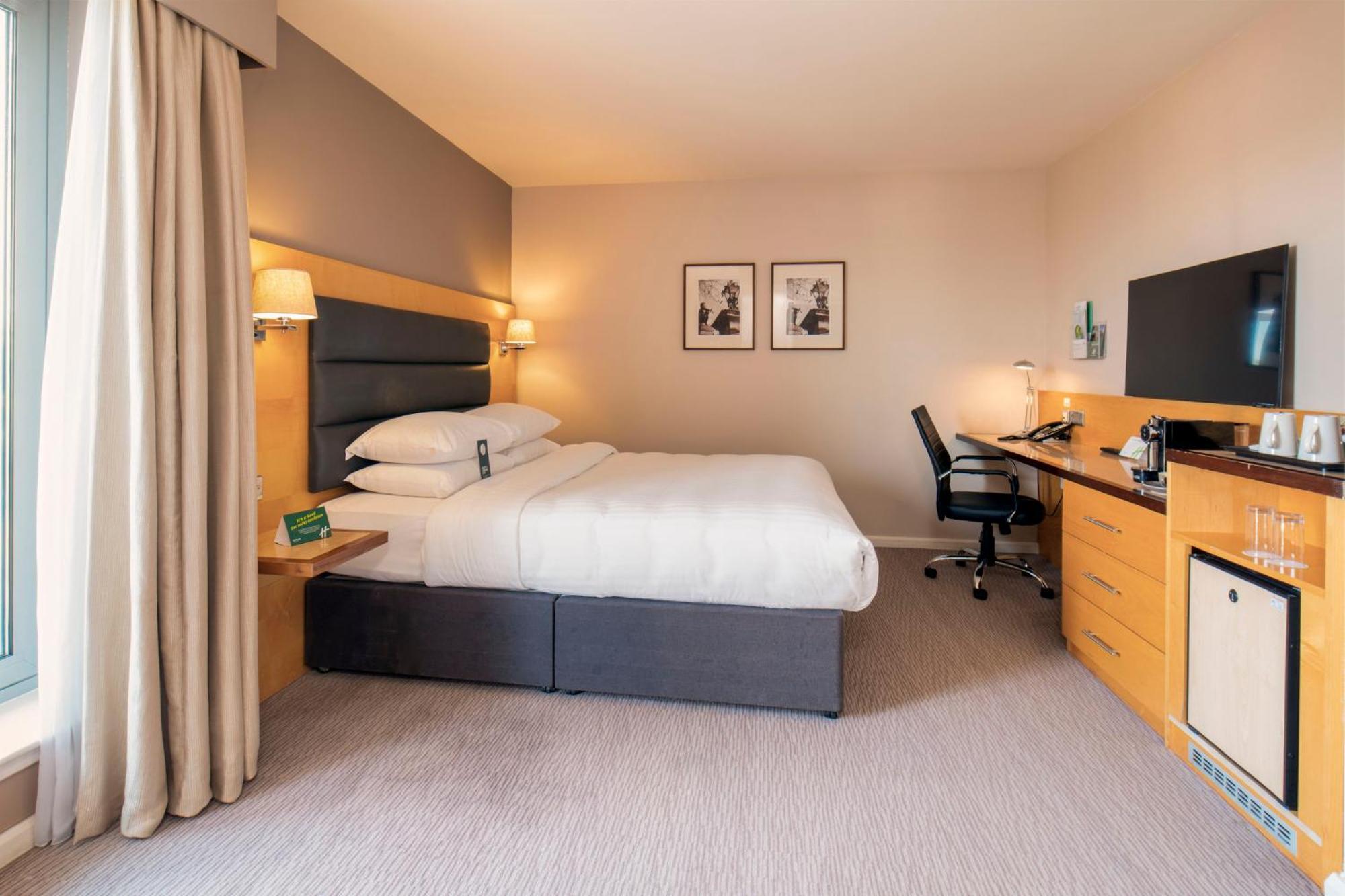 Hotel Holiday Inn London Brentford Lock By Ihg Brentford