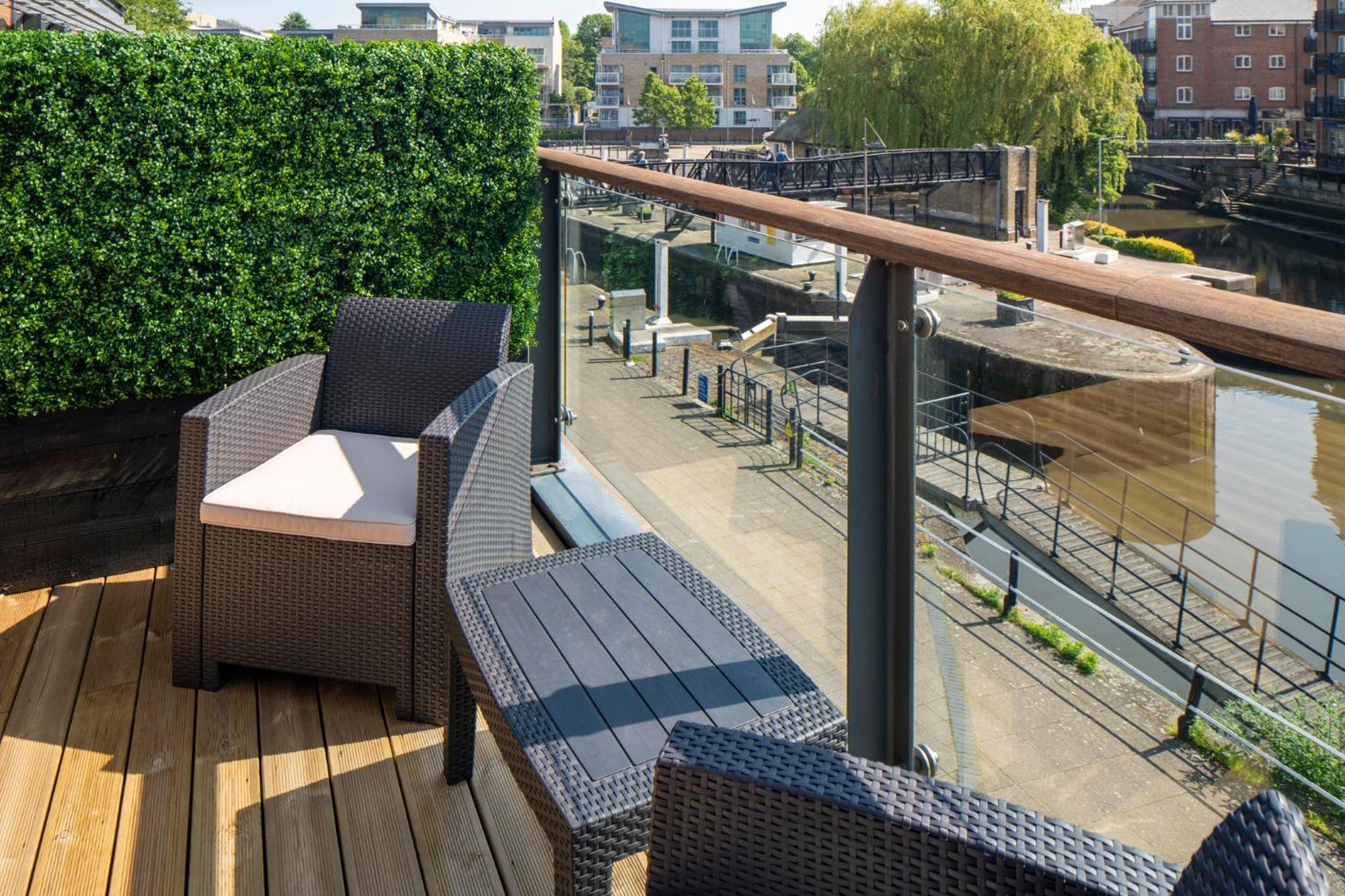 Holiday Inn London Brentford Lock By Ihg Hotel