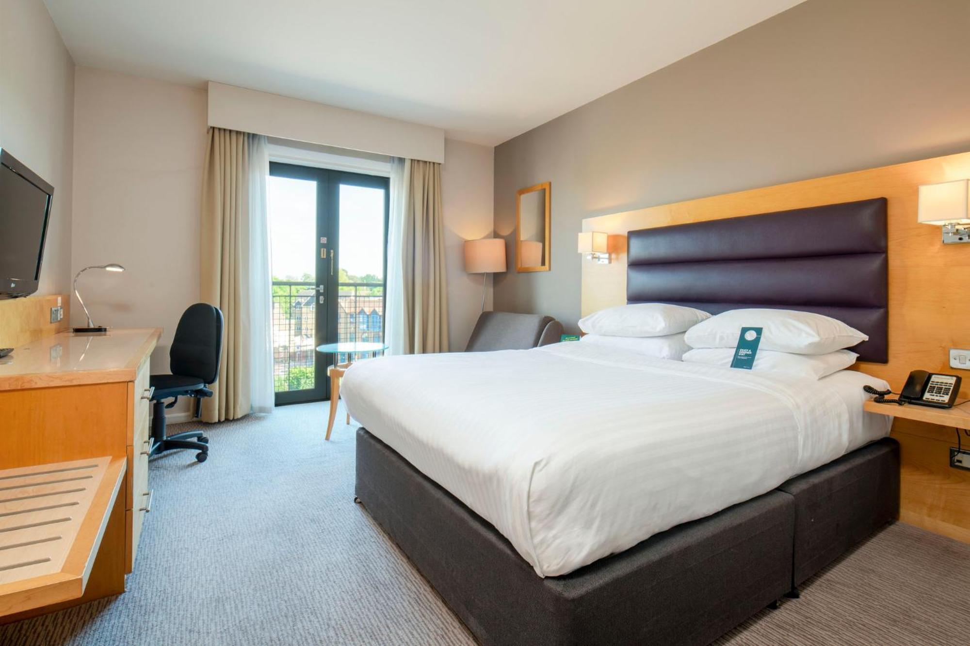 Hotel Holiday Inn London Brentford Lock By Ihg