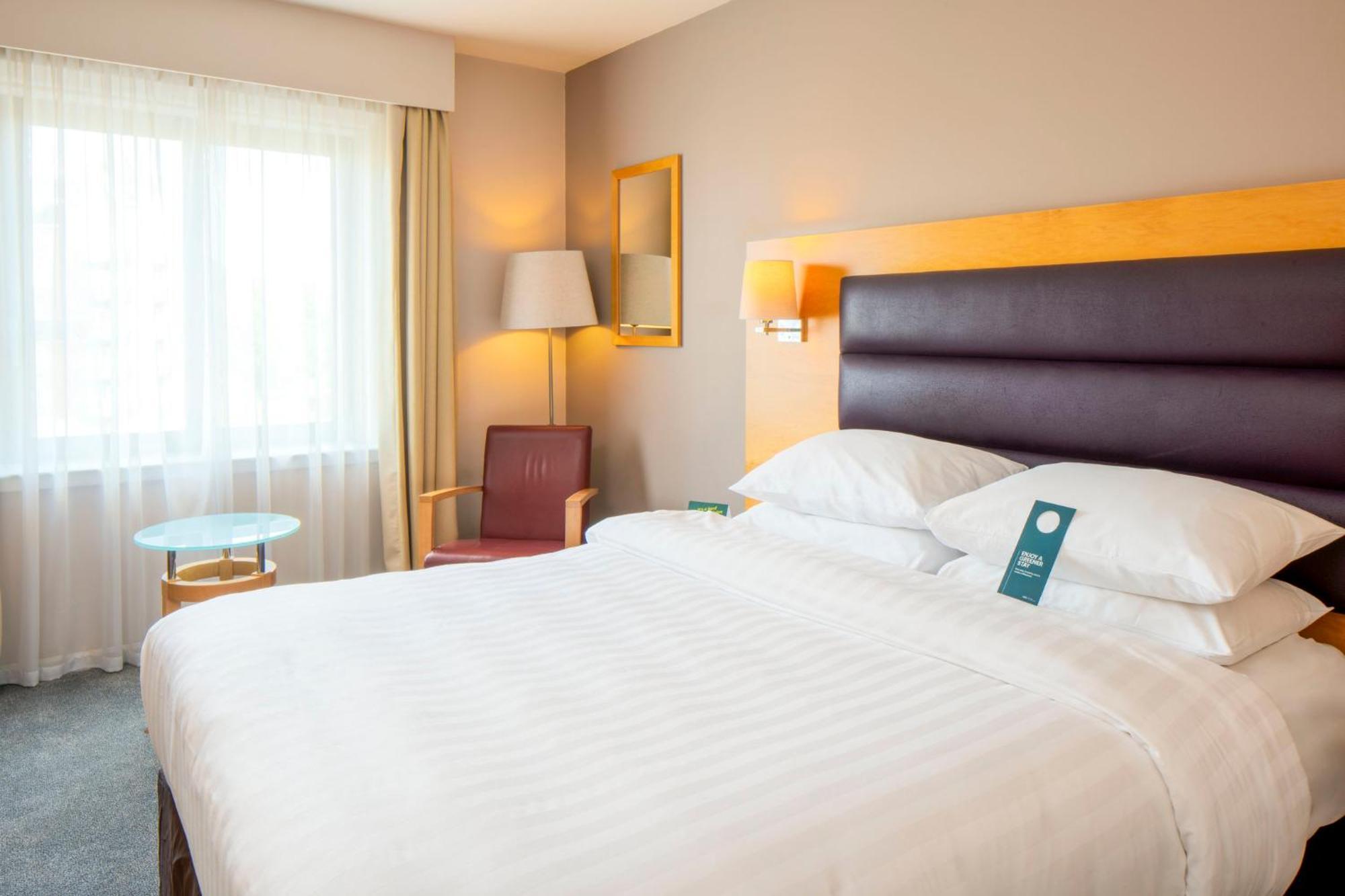 Hotel Holiday Inn London Brentford Lock By Ihg Brentford