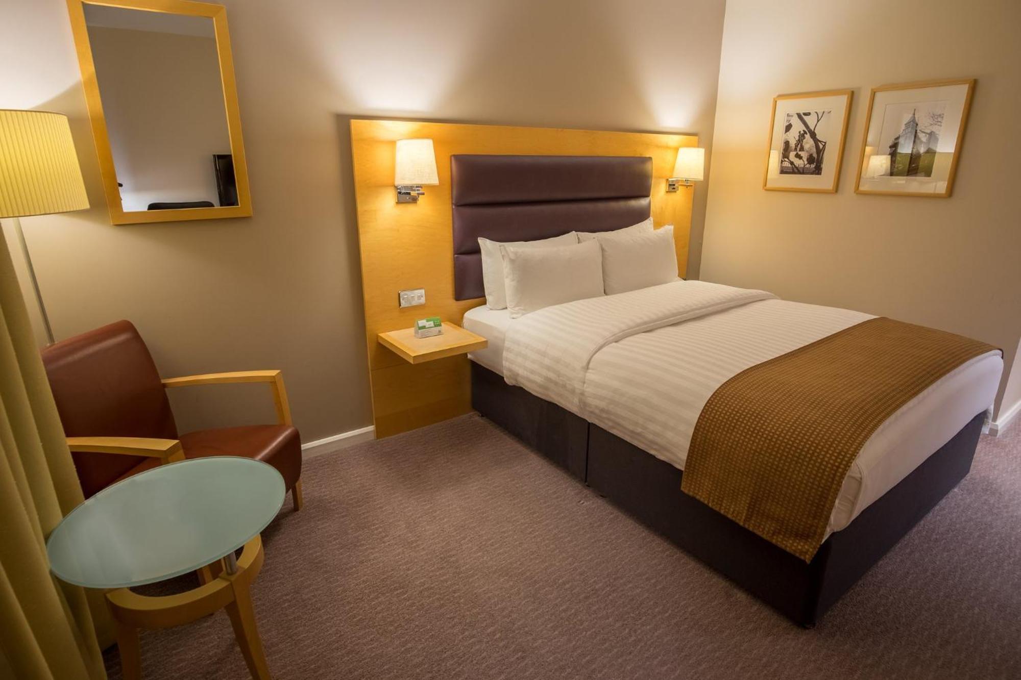 Holiday Inn London Brentford Lock By Ihg 4* Brentford