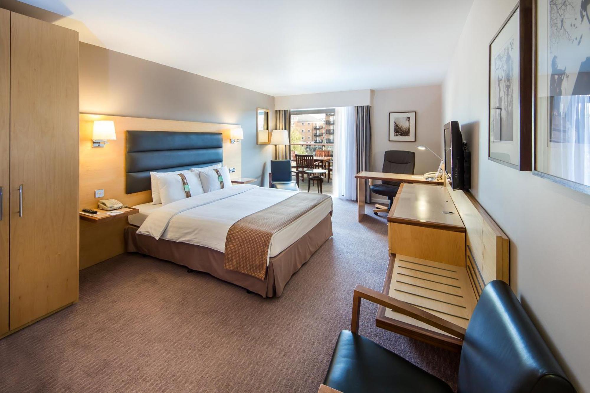 Holiday Inn London Brentford Lock By Ihg Hotel Brentford